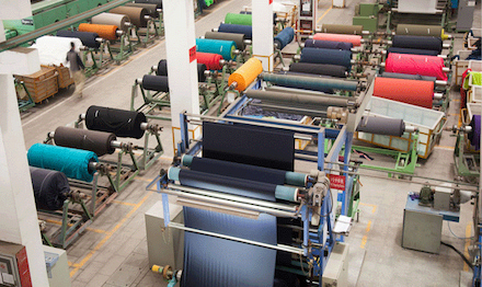 Application of defoamer in textile printing and dyeing industry